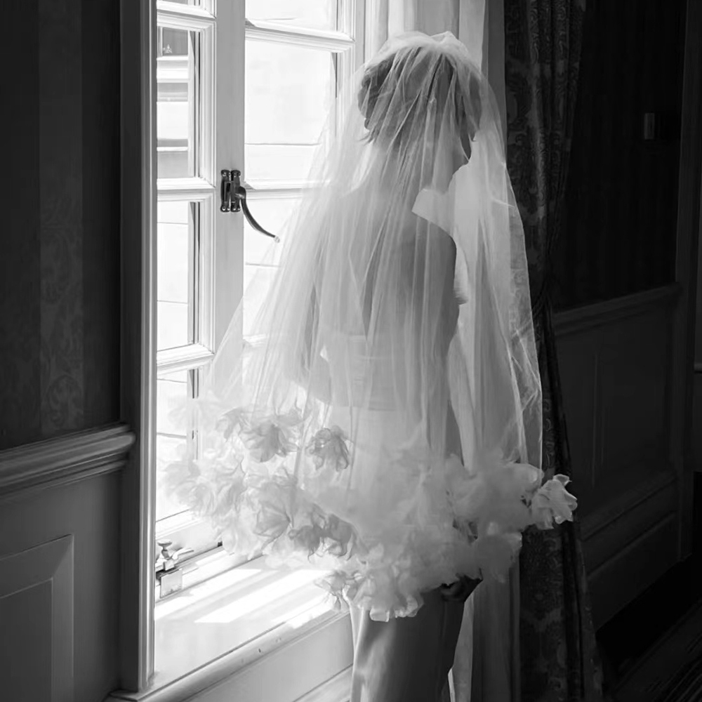 Neuer Brautschleier mit Irisblumen, zweilagig, kurzer Hochzeitsschleier, individuell gestaltet