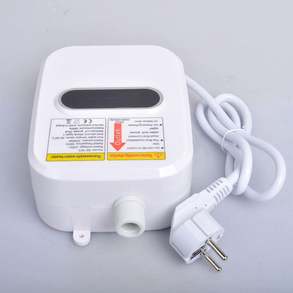 เครื่องทําน้ําอุ่นทันทีฝักบัวก๊อกน้ําห้องน้ํา EU Plug เครื่องทําน้ําอุ่น 3500W ดิจิตอลสําหรับ Country House Cottage Hotel