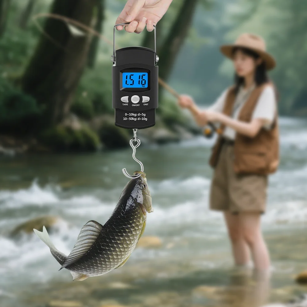Bilancia da viaggio elettronica portatile LCD da 50 kg/10 g con nastro di misurazione retrattile lungo 100 cm per pesare pesci e verdure