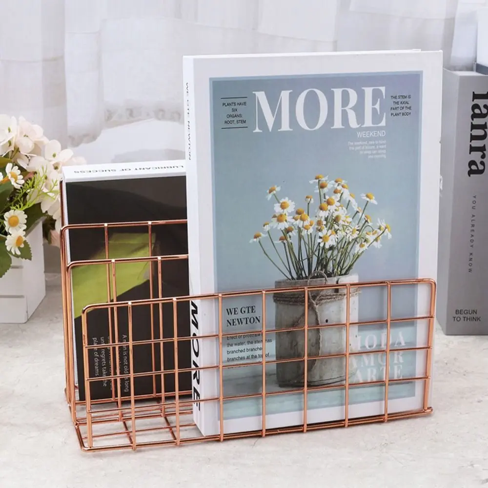 Multicolor Iron Bookshelf Multi-porpose 3 Compartments Book Rack Iron Art Installation Free Magazine Organiser Shelf