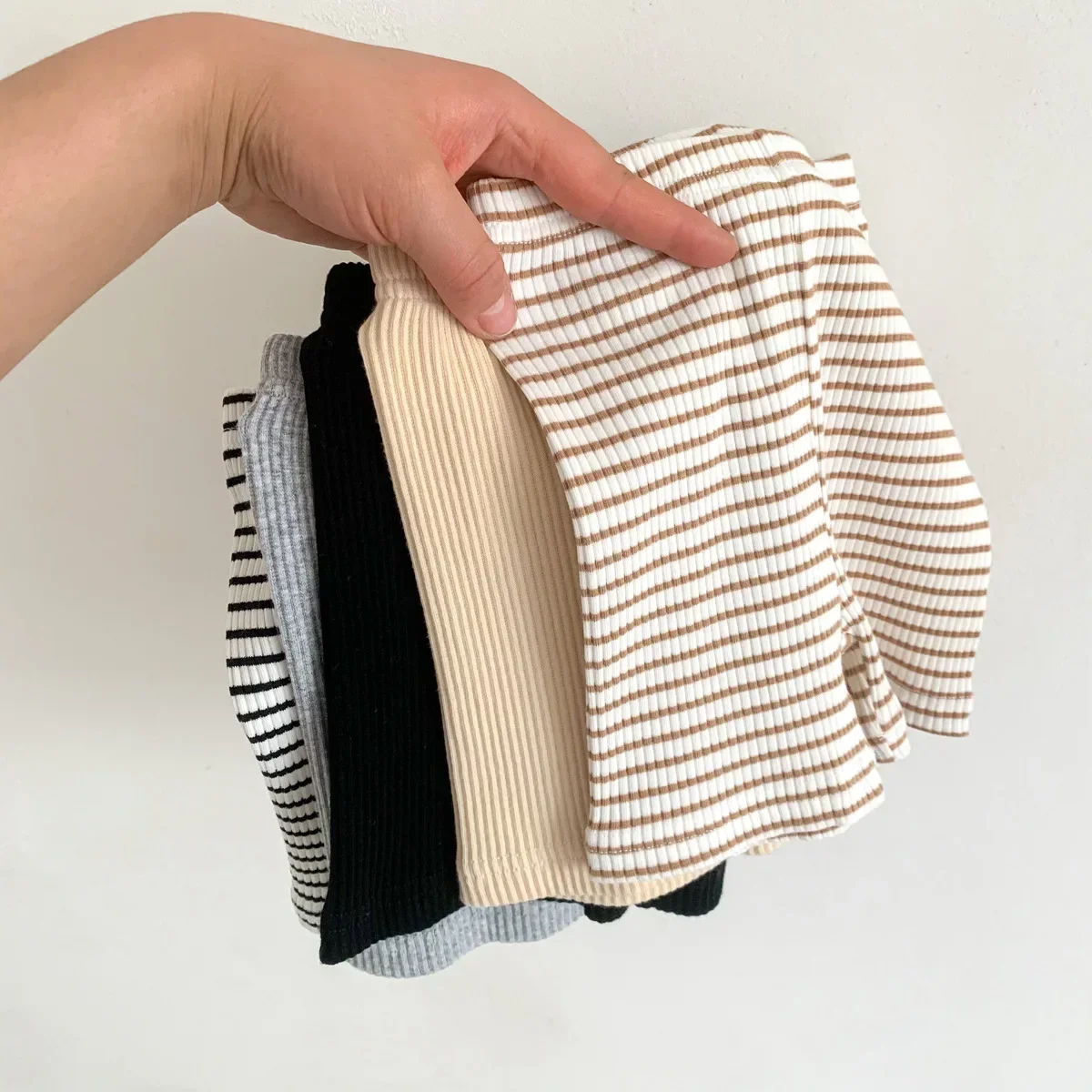 2025 verão calças do bebê calças com nervuras elásticas listradas calças das crianças casuais roupas infantis da criança meninos roupas da menina