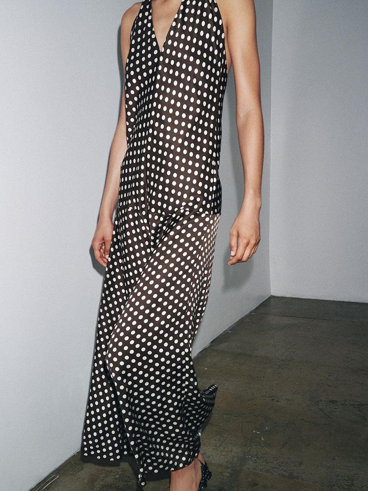 Vestido de Verão Novo Sexy Sem Costas e Sem Mangas com Estampa de Poá, Design de Pescoço Caído, Estilo Casual e E