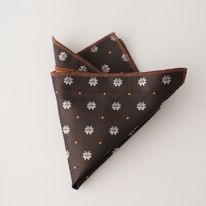 2025 ดอกไม้หรูหราผ้าไหมพ็อกเก็ตสแควร์บุรุษธุรกิจอย่างเป็นทางการชุดอุปกรณ์เสริมสีแดงสีน้ําตาลลายผ้าเช็ดหน้างานแต่งงาน Cravat