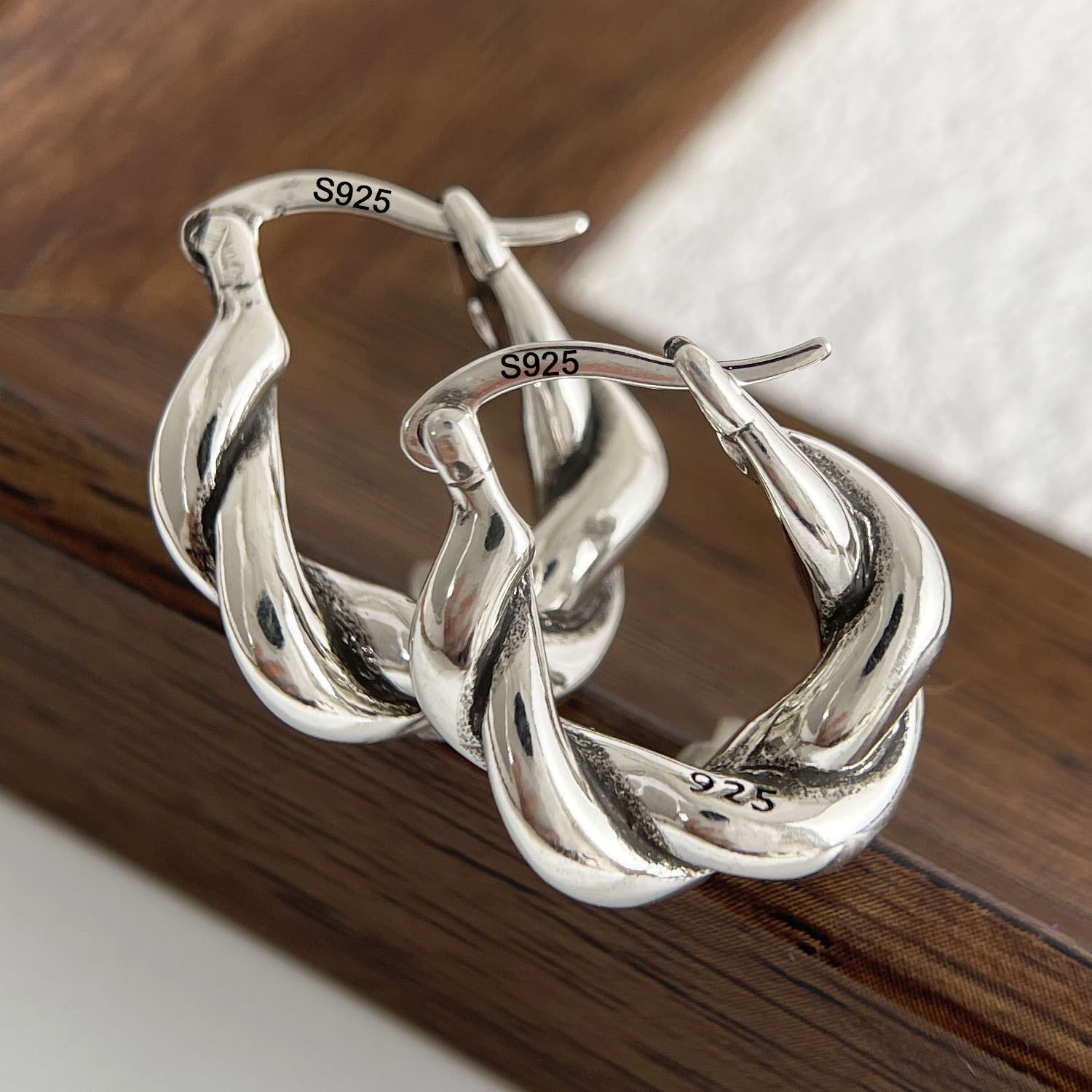 Серьги из стерлингового серебра 925 пробы для женщин, модные винтажные серьги-поворотники, ювелирные изделия, предотвращающие аллергию, аксессуары для вечеринок, подарок