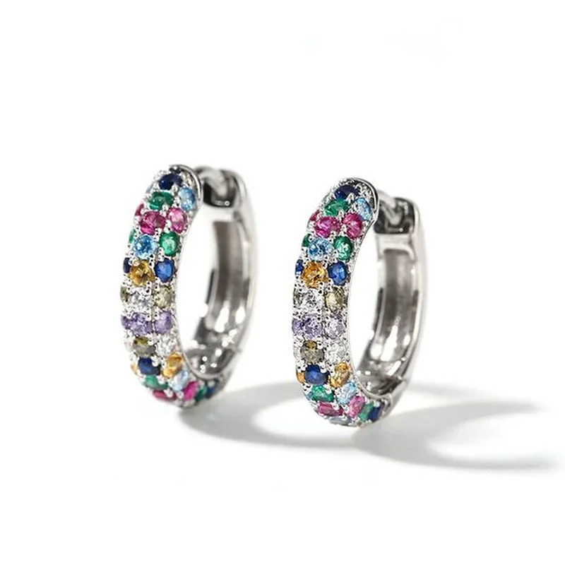 Mini orecchini rotondi color argento alla moda Set orecchini a cerchio con gioielli di lusso da donna con zirconi colorati a metà cerchio