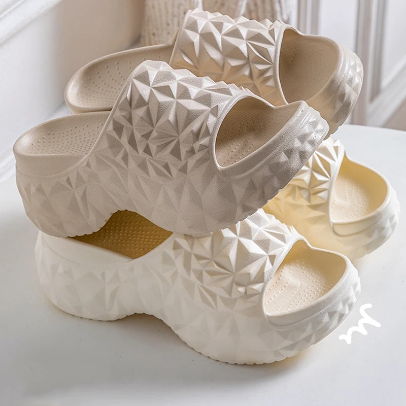 Chinelos de plataforma grossa feminina verão conforto macio fundo grosso slides mulher para sandálias novo dedo do pé aberto antiderrapante sapatos de praia