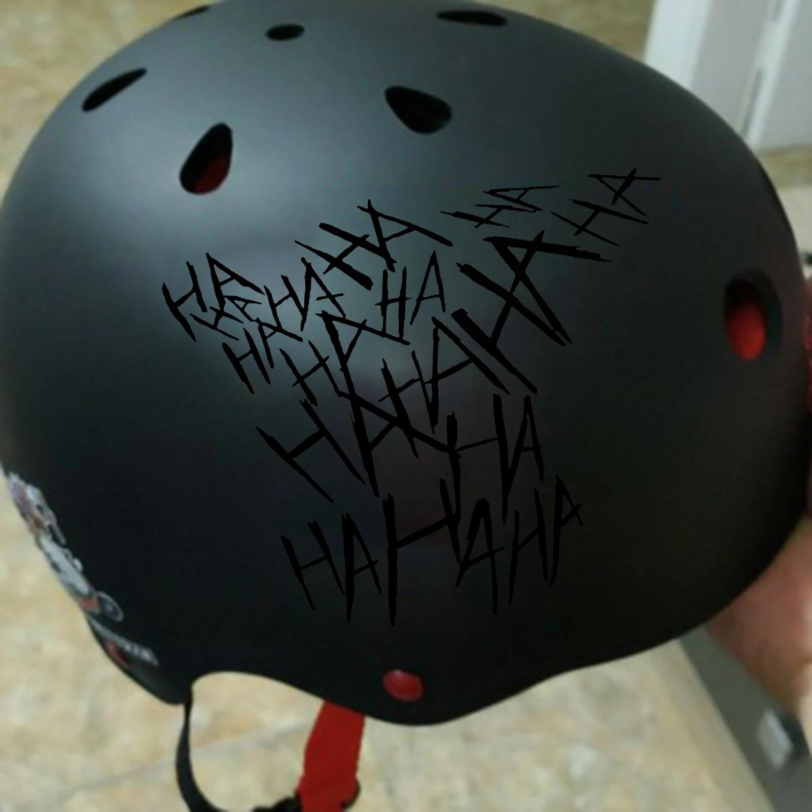 HAHAHA Mũ Bảo Hiểm Miếng Dán Tiểu Thuyết Joker Hahaha Đề Can Dán Ngộ Nghĩnh Đồ Bộ Dán Xe Hơi Chống Nước Miếng Dán Để Bình Nước