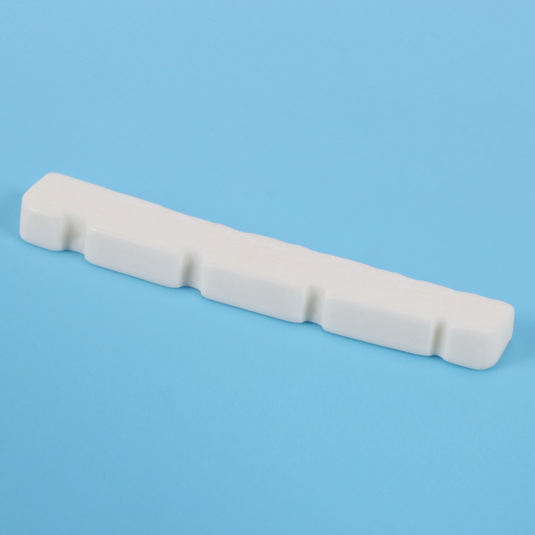 BABQ Schlitz-Bassmutter mit gebogenem Knochen für 4-saitige Fender PB Precision Jazz Bass, 4,2 x 3,2 x 4,6/4,6 mm