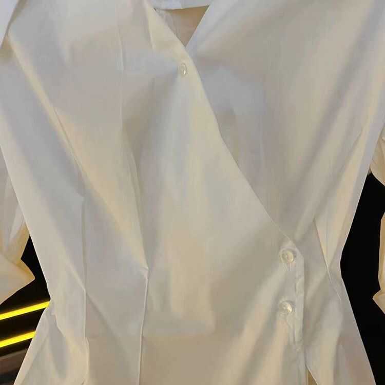 Csa Fena de Manga Curta Estilosa com Cintura Ajustável e Pregas Estilo Coreano Decote em V Casual Verão Nova Chegada