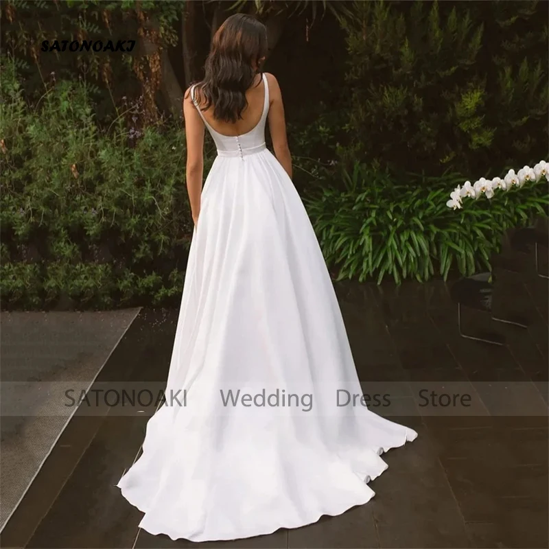 ที่กําหนดเอง Elegant Simple Square COLLAR ซาตินชุดแต่งงานสําหรับผู้หญิง A-Line Backless Sweep Train ชุดเจ้าสาว Vestidos De Novia