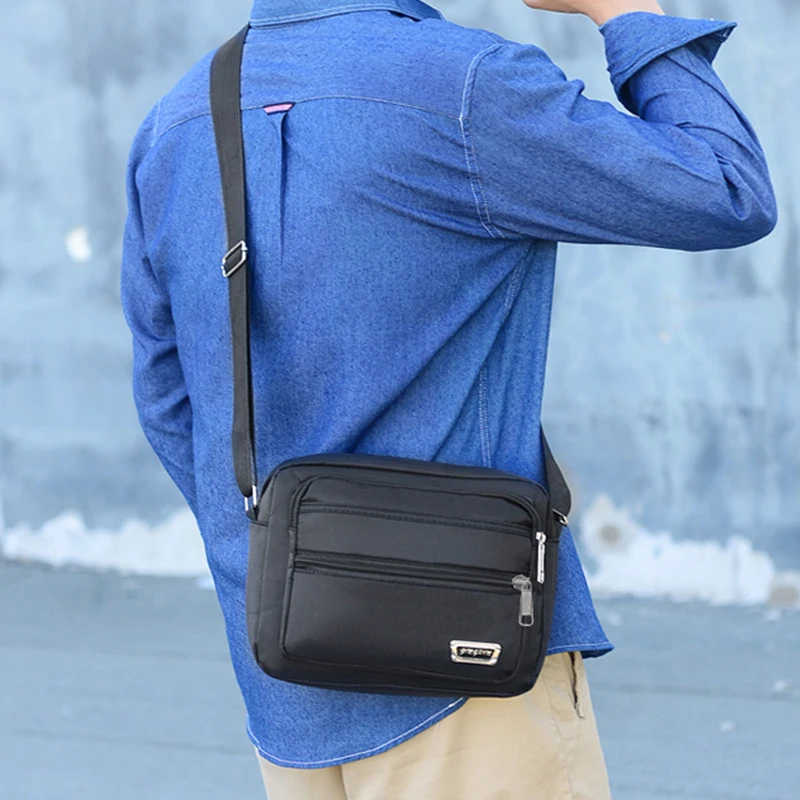 Neutral Square Bag Riding Backpack Chest Bag New Fashion Casual Girls' Shoulder Bag Lightweight Crossbody Bag [Random Pull Direc
