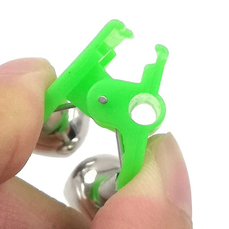OUTKIT 5 Cái/lốc Câu Cá Cắn Báo Động Câu Chuông Thanh Kẹp Đầu Kẹp Chuông Vòng Xanh ABS Phụ Kiện Câu Cá Ngoài Trời kim Loại