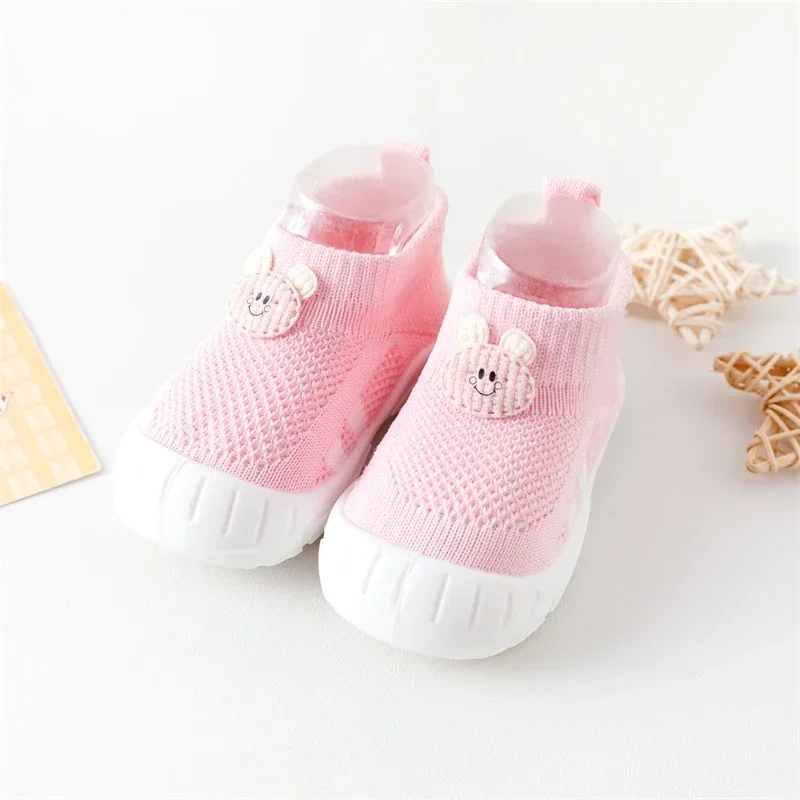 Stoß dämpfende Elastizität neue Kleinkinds chuhe modische Frühjahr und Herbst modische Babys ocken Schuhe für Babys geeignet