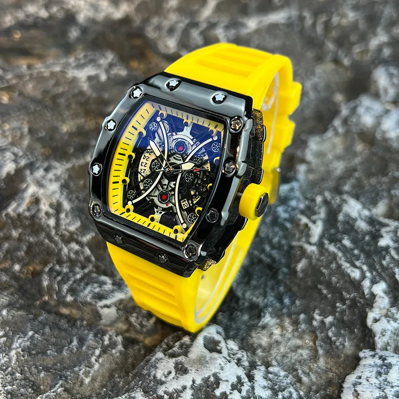 นาฬิกาผู้ชายหรูหรายี่ห้อ Wine Barrel dial แฟชั่น Night Glow กีฬานาฬิกาปฏิทินนาฬิกา Reloj L146