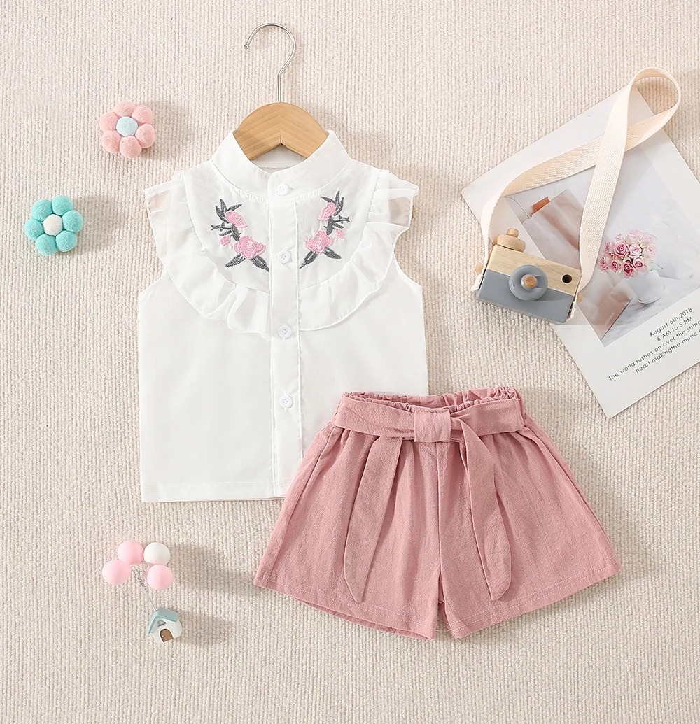 Conjunto de shorts e top de manga curta menina, camisa branca fresca, fina, doce, fofo, pouco fresco, verão