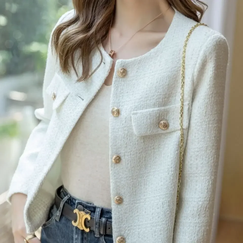 2025 abrigo de Tweed de lana moda de gama alta botón dorado corto temperamento delgado primavera y otoño abrigos coreanos chaqueta de mujer