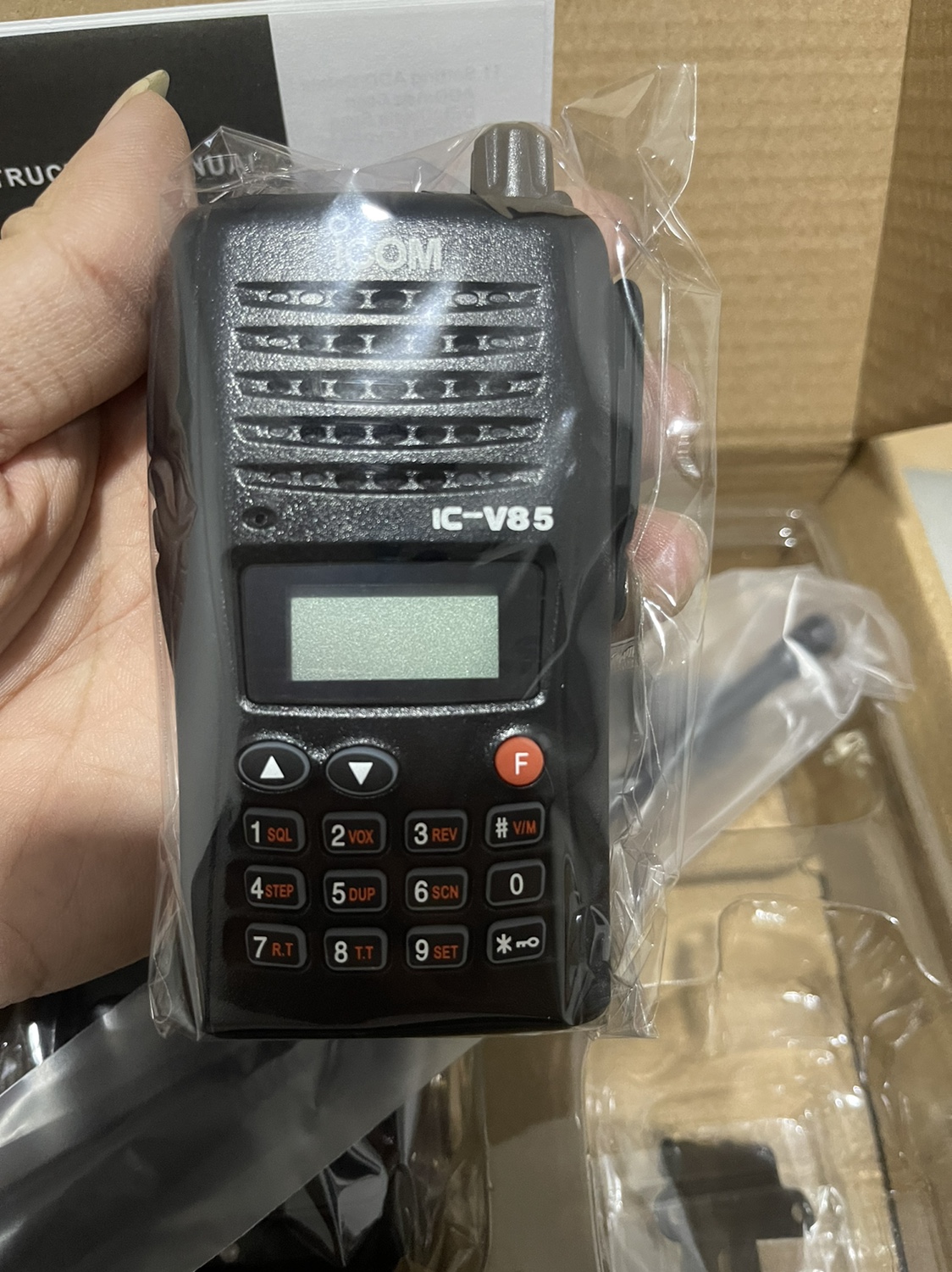 IC-V85 海事マリントランシーバー VHF ポート漁船ハンドヘルド民間無線自動運転ハイパワーハンドセット