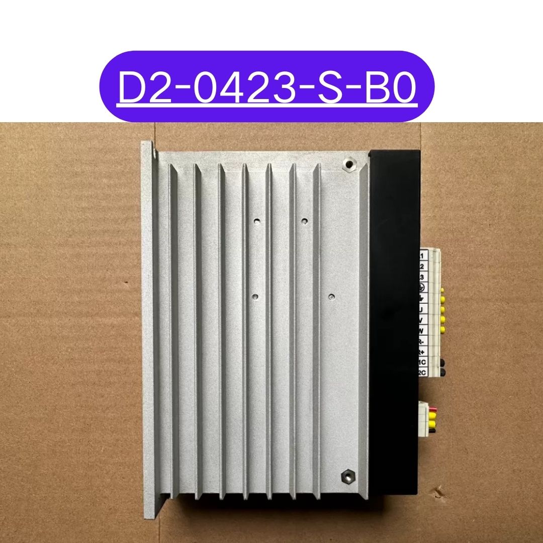 Uji driver servo D2-0423-S-B0 bekas OK pengiriman cepat