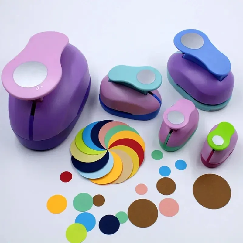 Assortiment de poinçons circulaires (8/16/25/38/50 mm) – Outil artisanal en papier vibrant pour bricolage, scrapbooking et fabrication de cartes (couleur aléatoire)