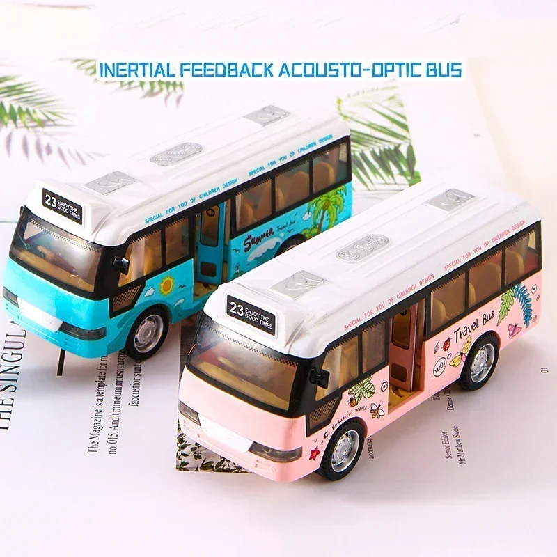 Interaktives Schulbusspielzeug aus Metalldruckguss mit Ton, Licht, Reibung, angetriebenes Spielfahrzeug, Geschenke für unterhaltsames und fantasievolles Spielen von Kindern