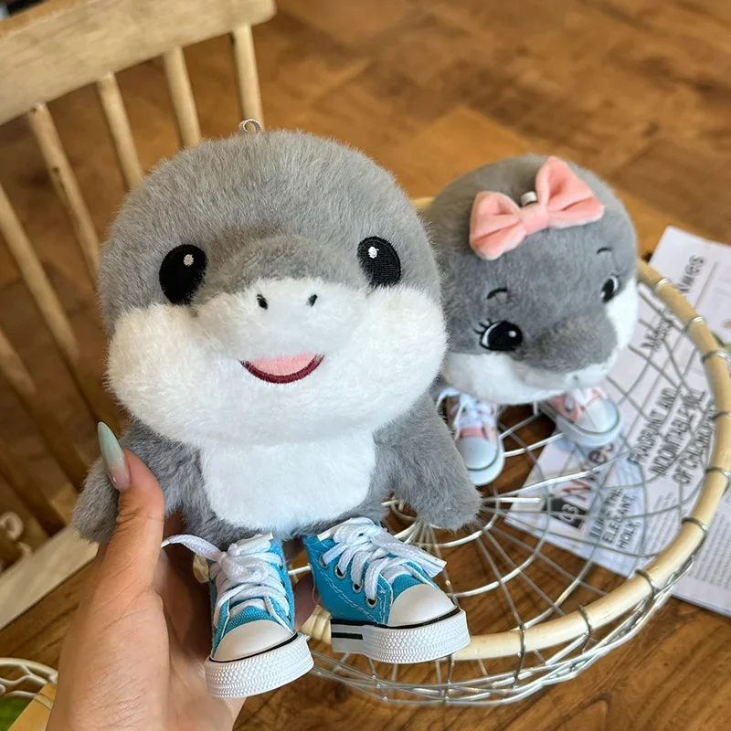 23 cm Tung Tung Sahur Plüsch Tralalelo Tralala Plüschtiere Kawaii Schuhtragende Hai Italienischer Brainrot Al Spielzeug Hai Kindergeschenke
