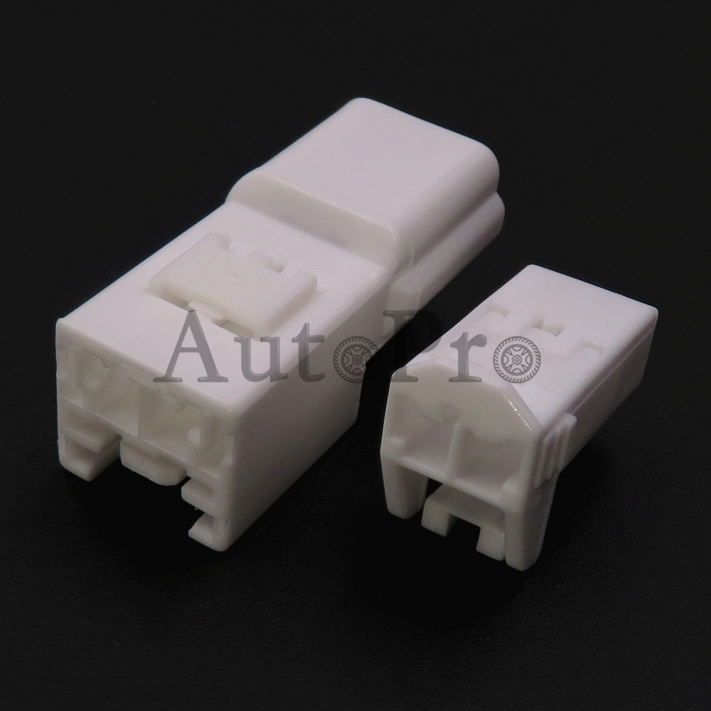 1セット2穴MG651026 MG641029自動車読書ライトワイヤーコネクタ用6149-1251 7283-1020 90980-1247