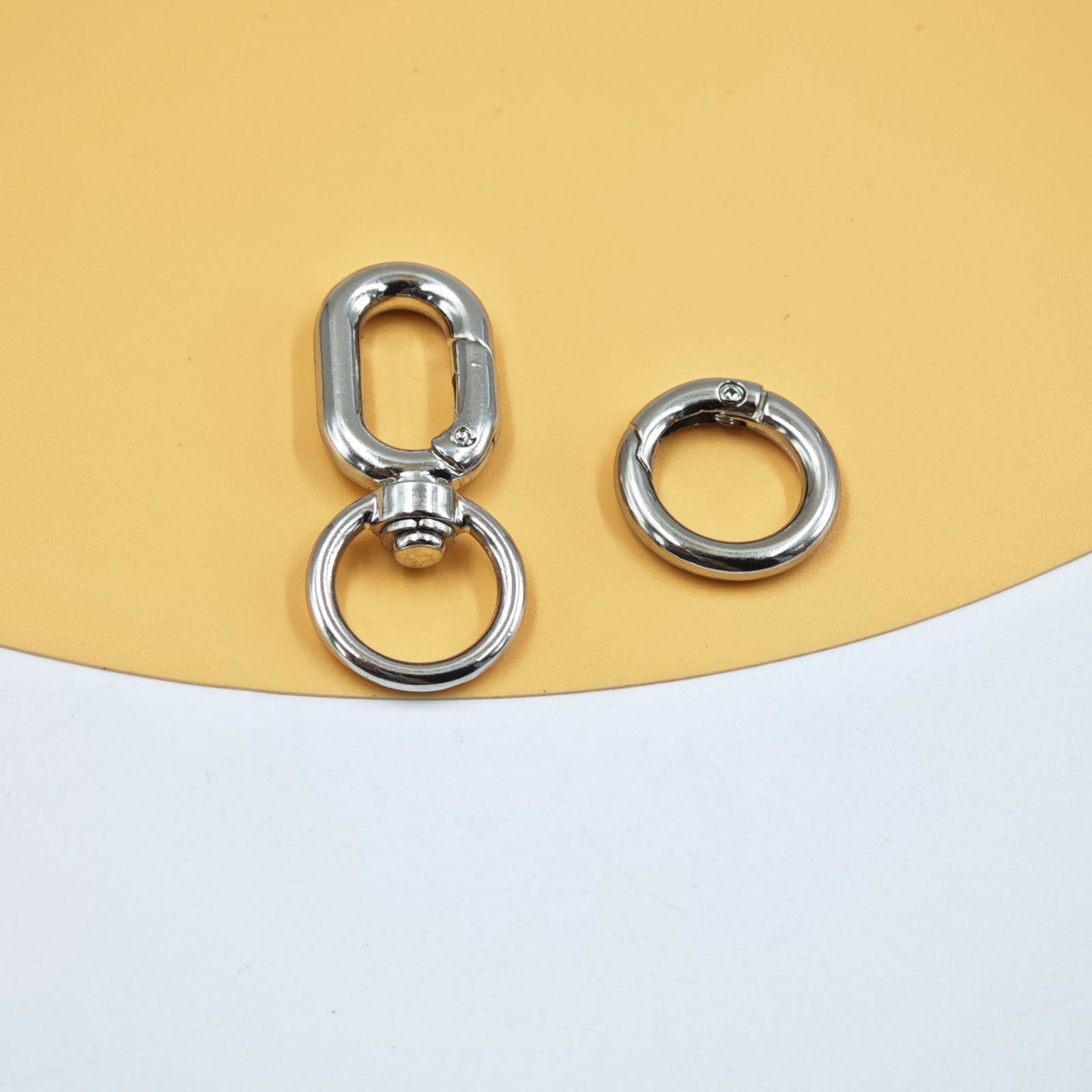 2pcs Double Opening Swivel Clasp Clips, Metal Swivel Spring Snap Hooks, Key Chain Clip with Key Ring for DIY Keys