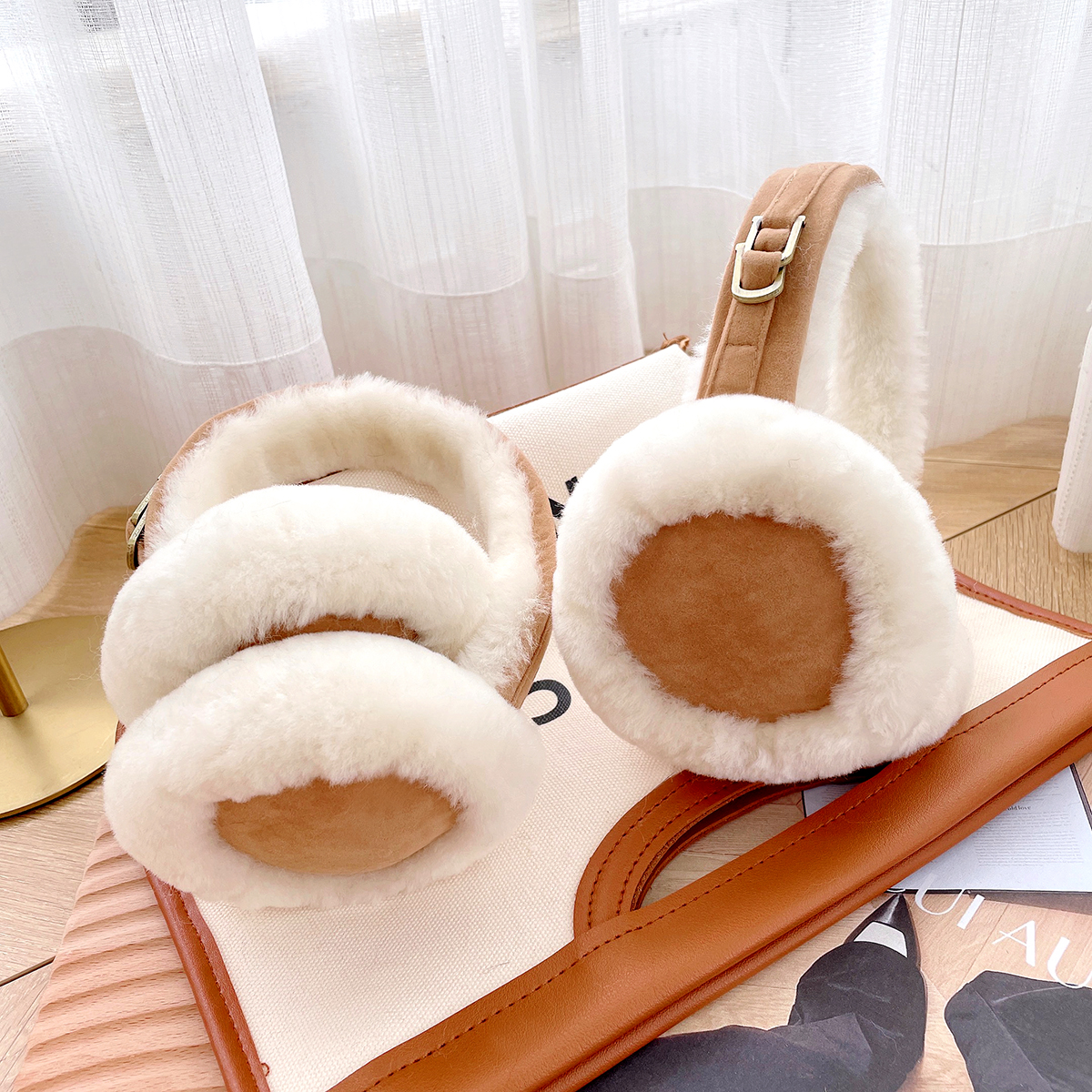 Natural Wool Ear Warmer Winter Sheepskin Ear Muffs for Women Soft Warm Solid Earflap Outdoor Cold Protection EarMuffs Ear Cover