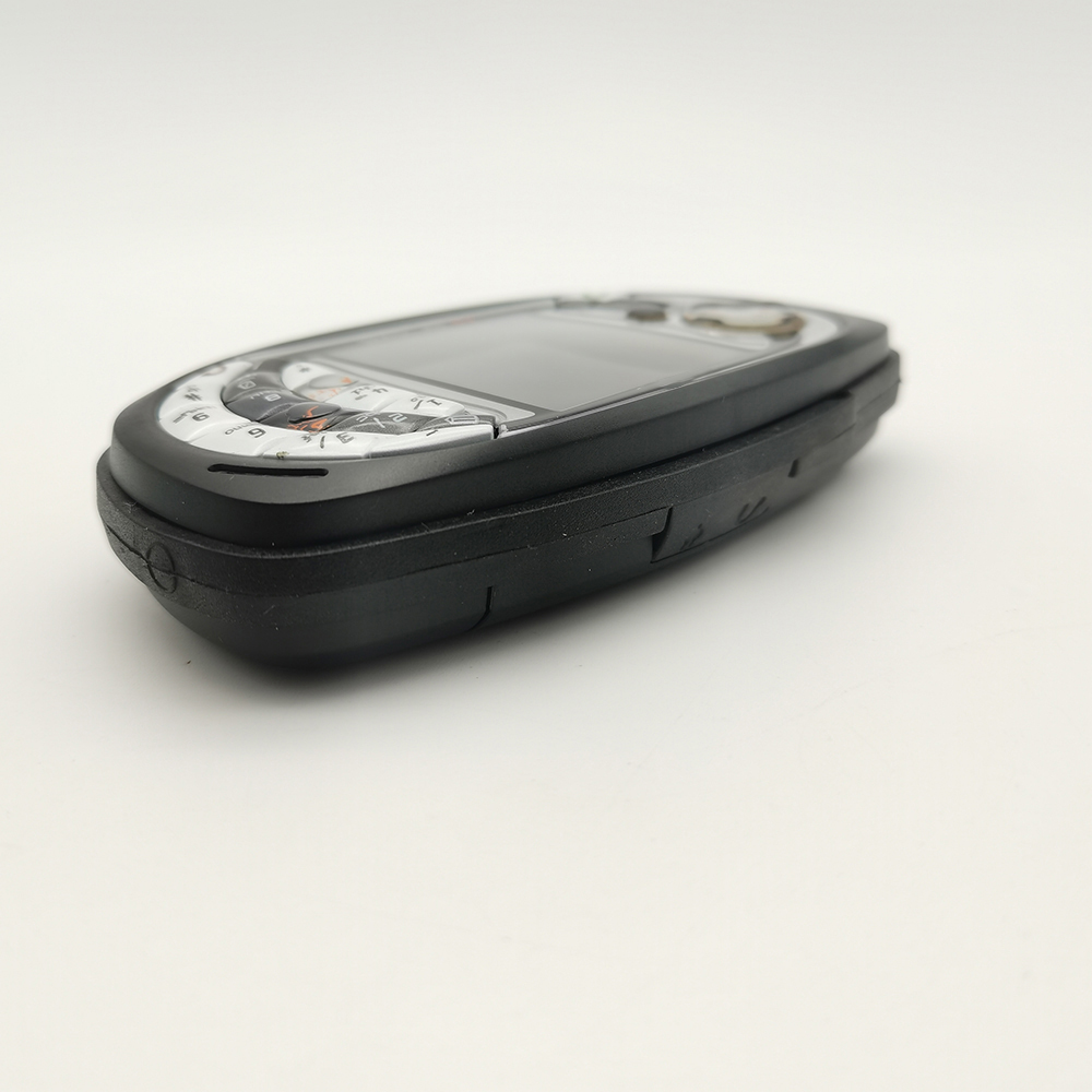 Teléfono móvil clásico original N-Gage QD fabricado en Finland, desbloqueado, envío gratis, compatible con solo idioma inglés