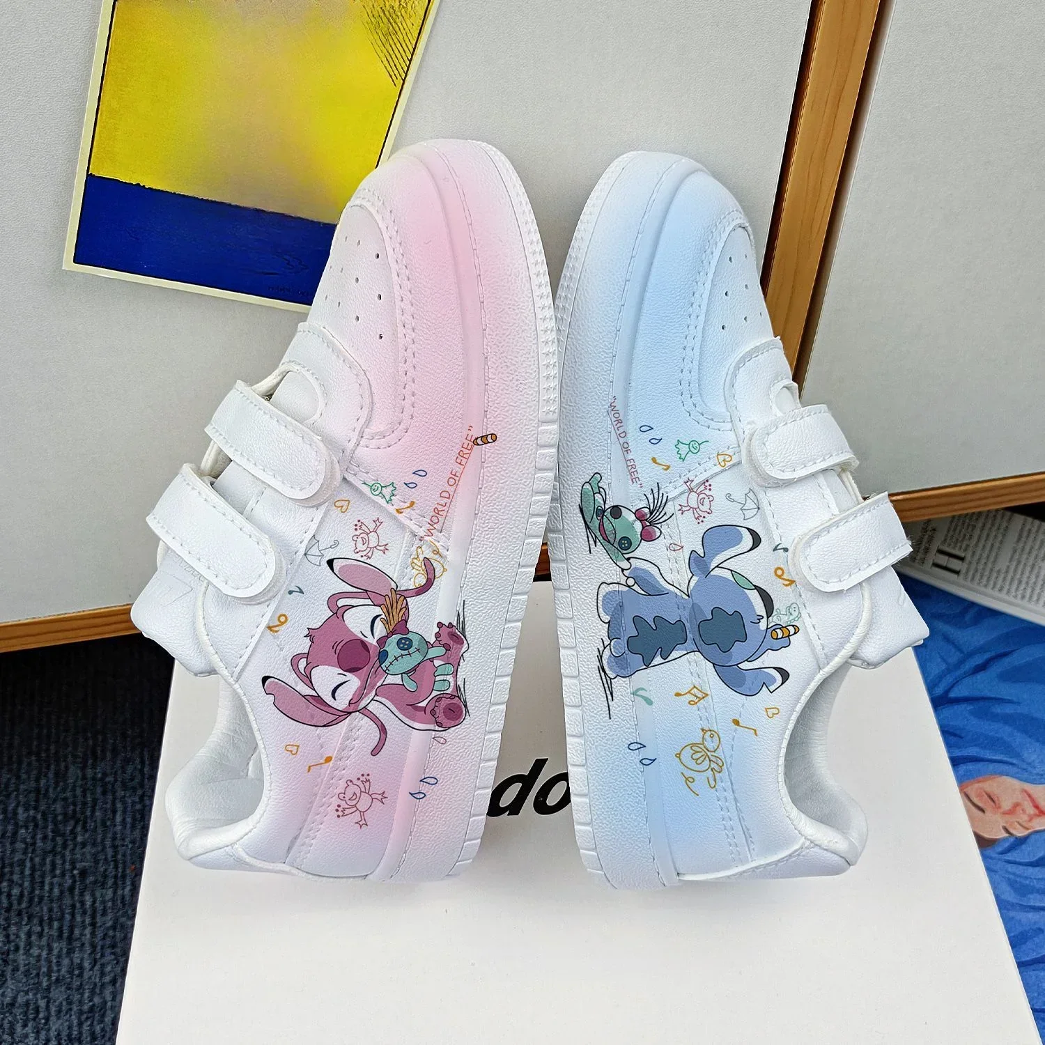 Zapatos informales bonitos de princesa Stitch para niños de Disney, zapatos deportivos de fondo suave antideslizantes para regalo de niña