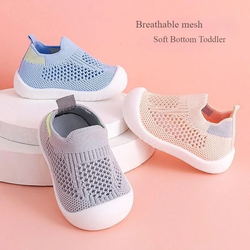 Oddychające dzianinowe buty do chodzenia dla dzieci Wiosna Lato Miękka podeszwa Antykolizyjne Unisex Pastelowe trampki dla maluchów 1-3 lat