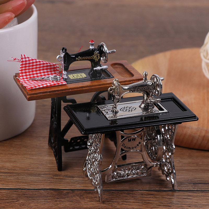 Muebles en miniatura para casa de muñecas, máquina de coser Retro, herramientas de tejer, modelo de decoración para casa de muñecas, muebles de simulación, 1:12