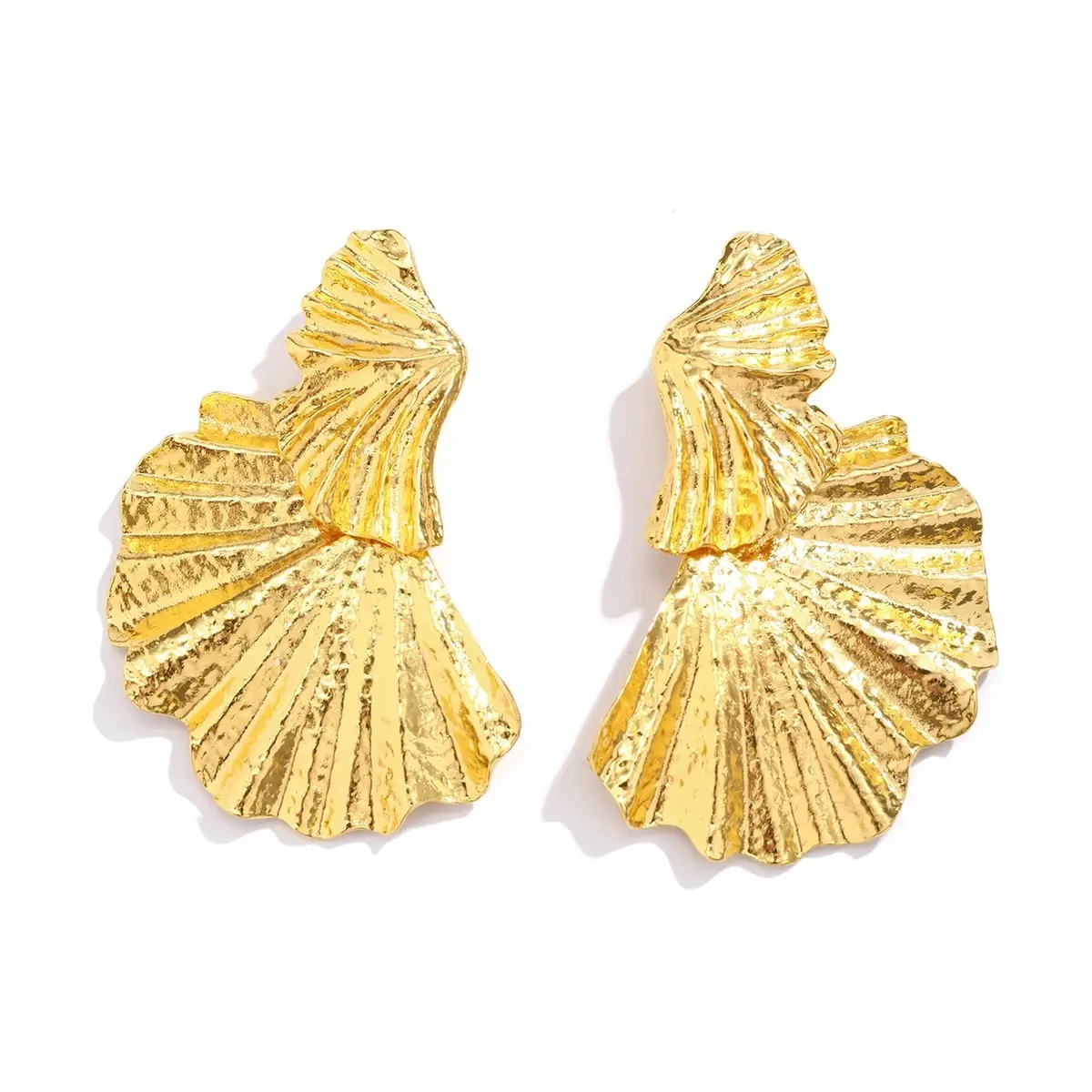 อินเทรนด์คลาสสิก Ginkgo Leaf จี้ต่างหูผู้หญิงเกินจริงไม่สม่ําเสมอ Big Dangle ต่างหูจัดเลี้ยงเครื่องประดับอุปกรณ์เสริม