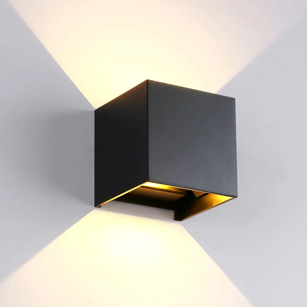 IP65 Lampada da parete a LED Sconce per esterni Balcone Portico Luce Giardino Cortile Corridoio Decor Illuminazione Lampada da comodino per interni Alluminio AC110V 220V
