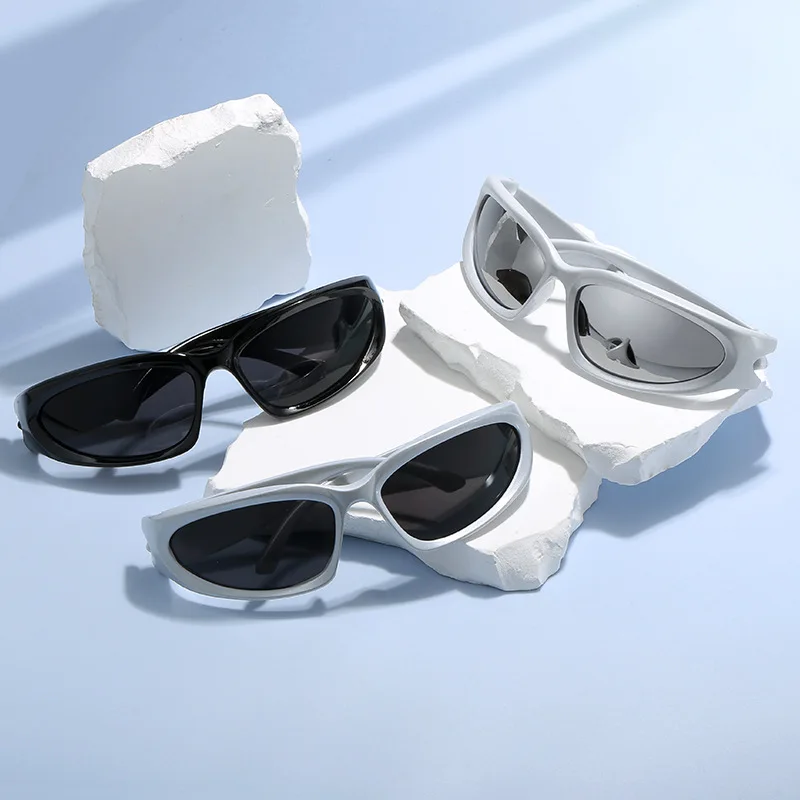 Recién llegado, gafas de sol populares para mujer, gafas de sol Punk, gafas de sol ovaladas únicas, gafas de sol para hombre, gafas de espejo coloridas Y2K