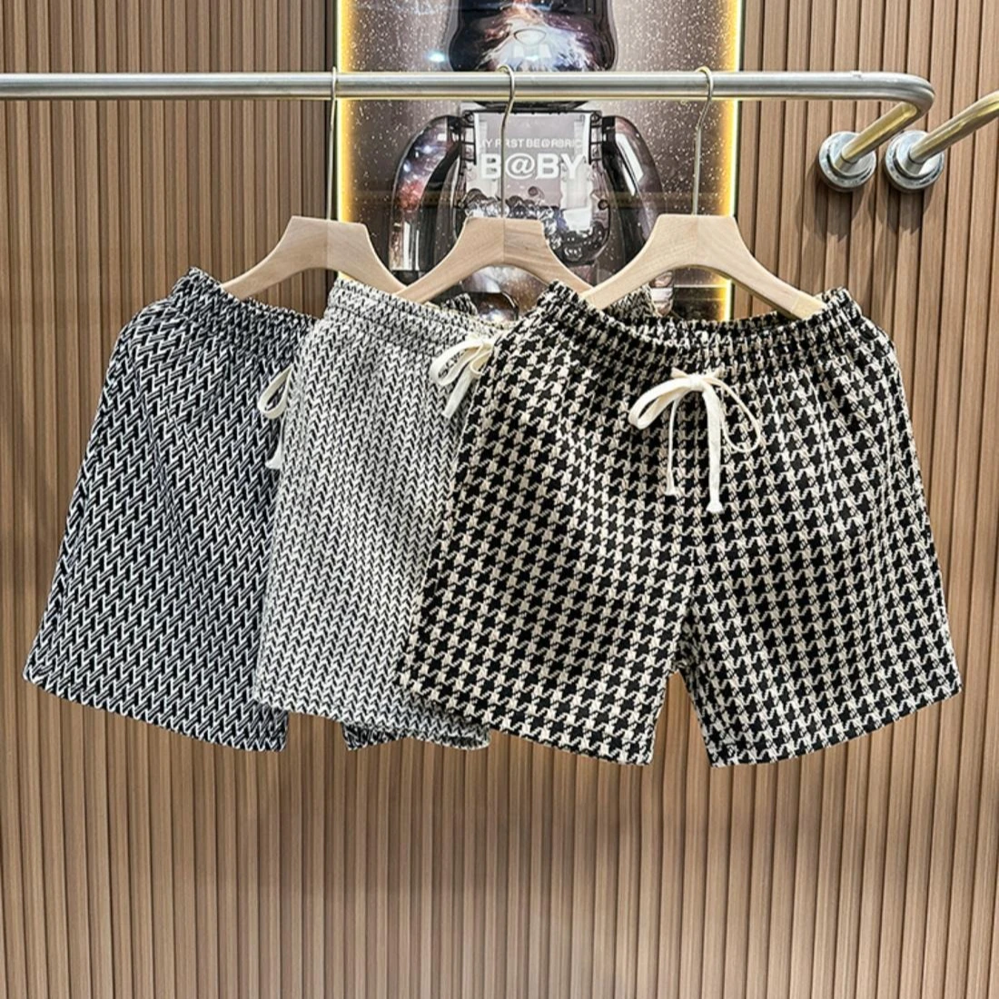 Herenkleding Geruite shorts met print Zomer Stijlvolle rechte pijpen Casual strandbroek Comfortabele zakken Lichtgewicht straatshorts
