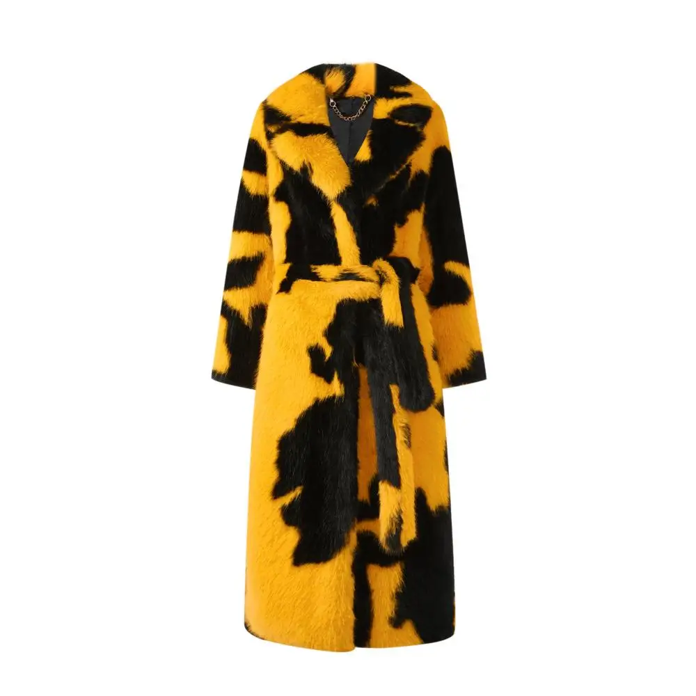 Abrigo de piel de visón Artificial para mujer, abrigo con estampado de vaca, diseño contrastante, novedad de invierno, 2023