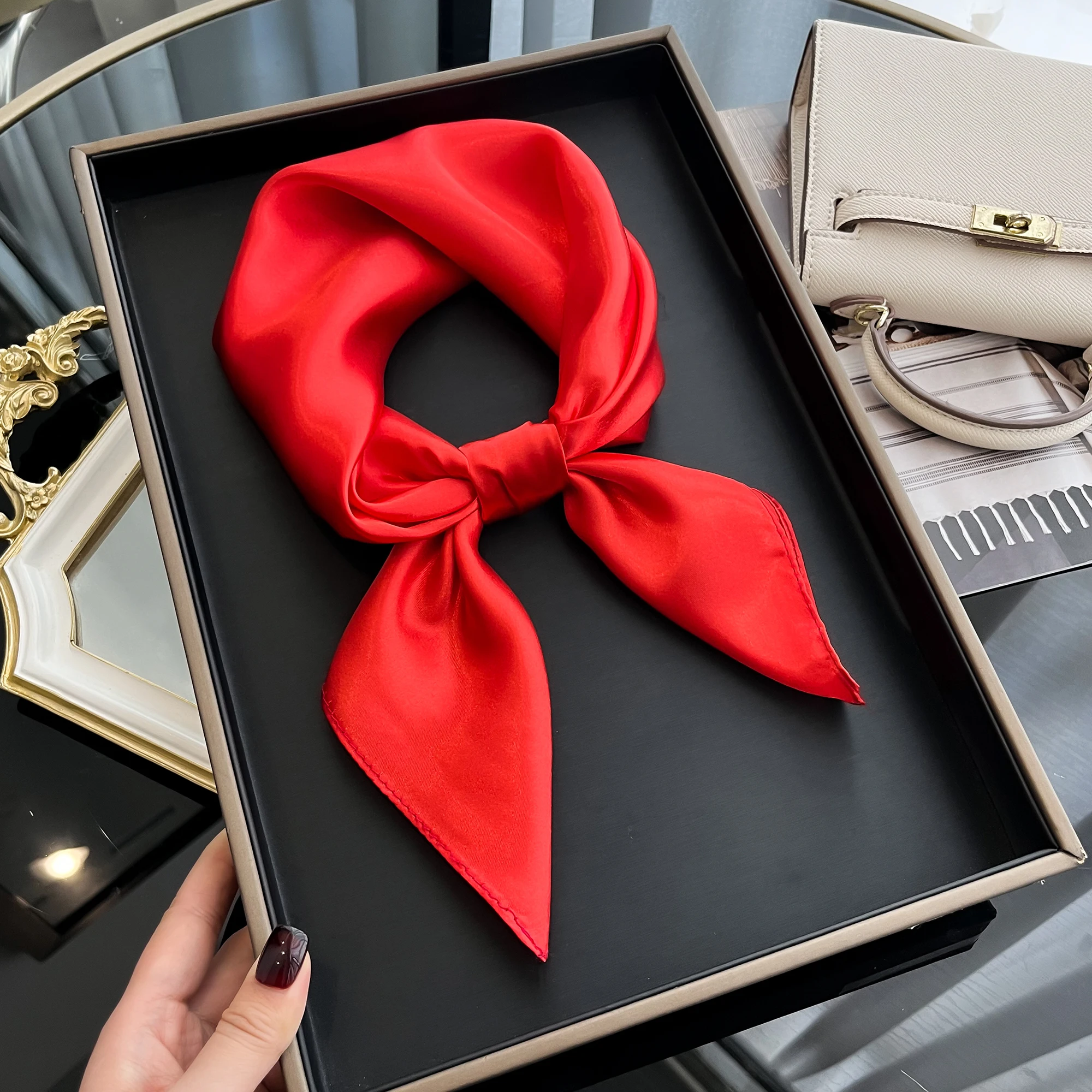 2025 najnowszy damski jedwabny szal hidżaby Pashmina Foulard chustka bandany popularne kremy do opalania chustka na głowę 60cm kwadratowy szalik