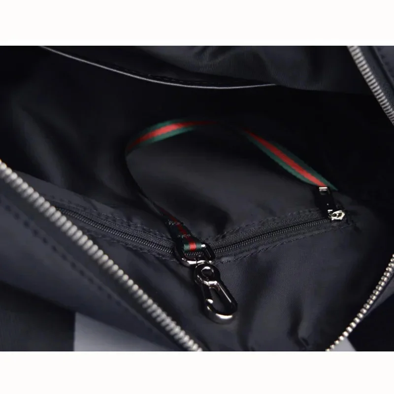 กระเป๋าสะพายชายใหม่กันน้ําสวมใส่ Multi-Function ขนาดใหญ่ความจุแนวตั้งธุรกิจกลางแจ้ง Casual Handba
