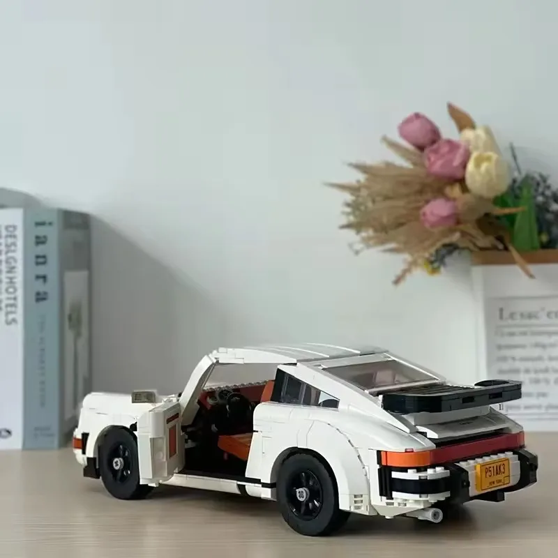 ของเล่นร้อนการวิเคราะห์ Retro รถรุ่น Legoing 10295 Building Blocks ชุด Race Classic ชุดสําหรับผู้ใหญ่และวัยรุ่นของเล่นของขวัญ 1458PCS