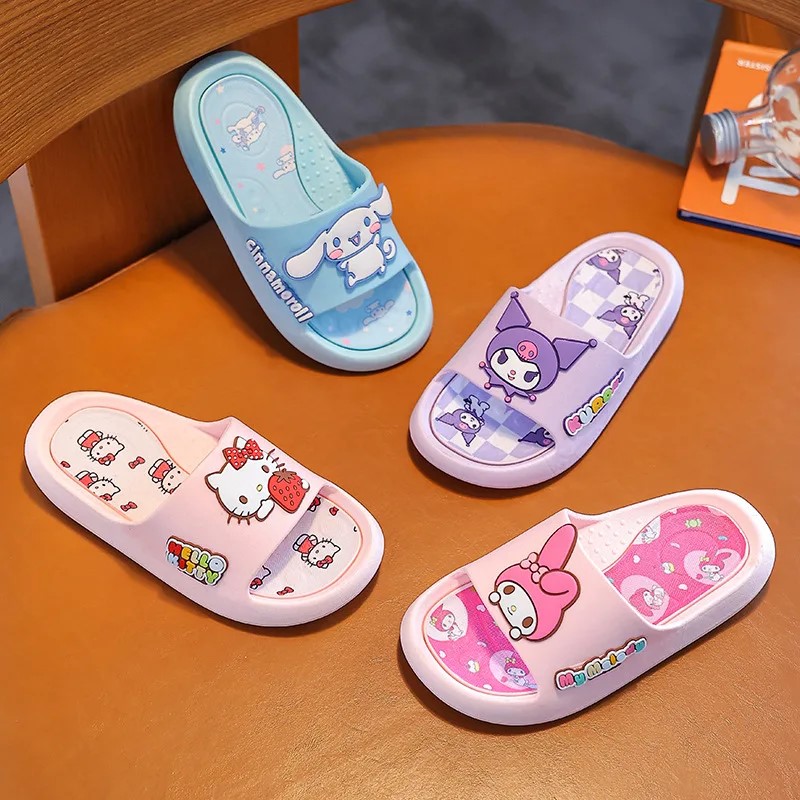 Sanrio chinelos infantis verão meninas banho interno antiderrapante bebê casa meninos chinelos minha melodia kuromi olá kitty