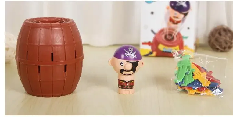 Juego de juegos de escritorio de fiesta interactivos para padres e hijos, cubo pirata de Color aleatorio, espada, barril, juegos de penalización por goteo, 1 Juego
