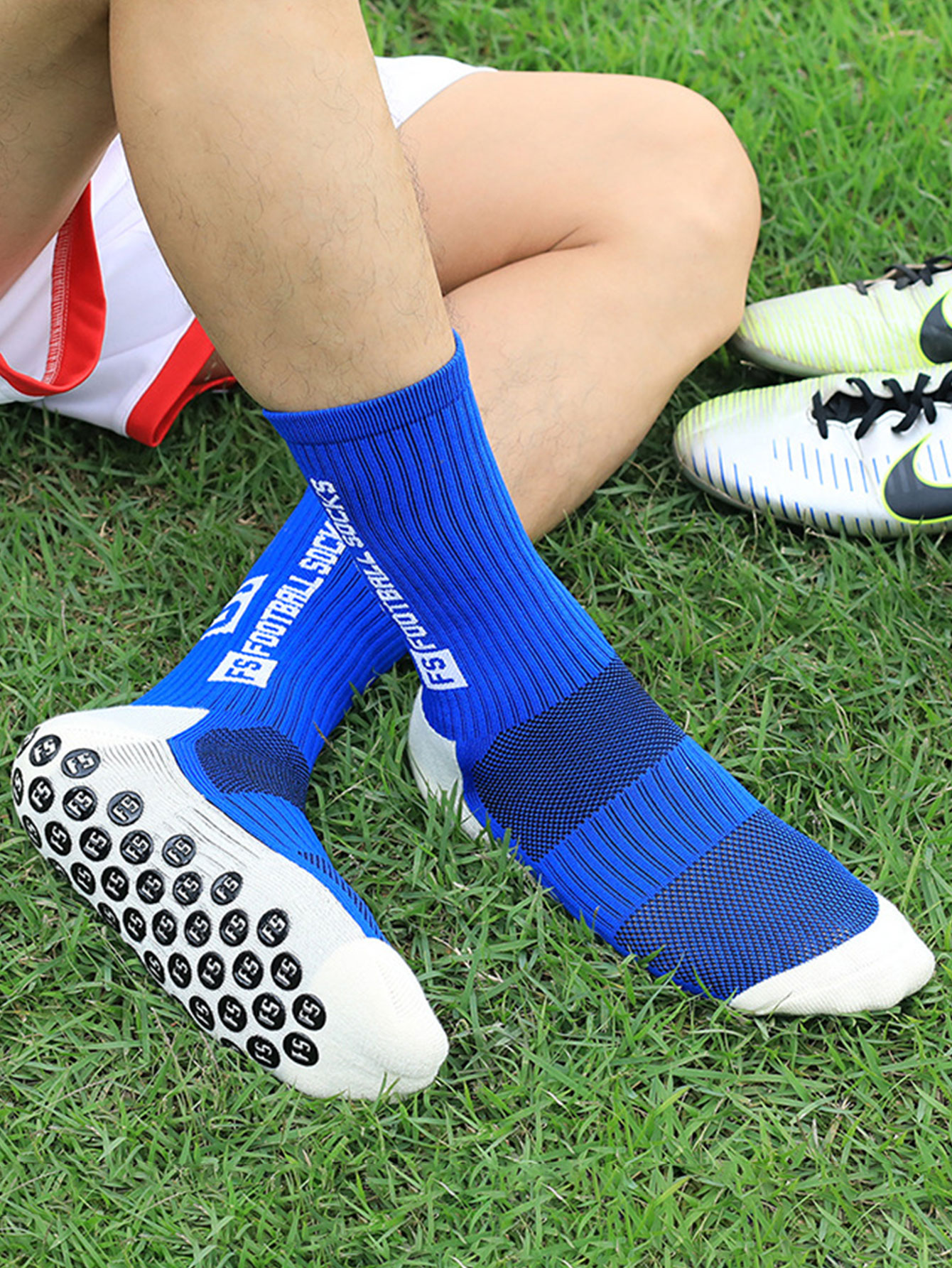 4 pairs of new FS and TC mid tube glued football socks for sports training and competition, non slip and breathable socks