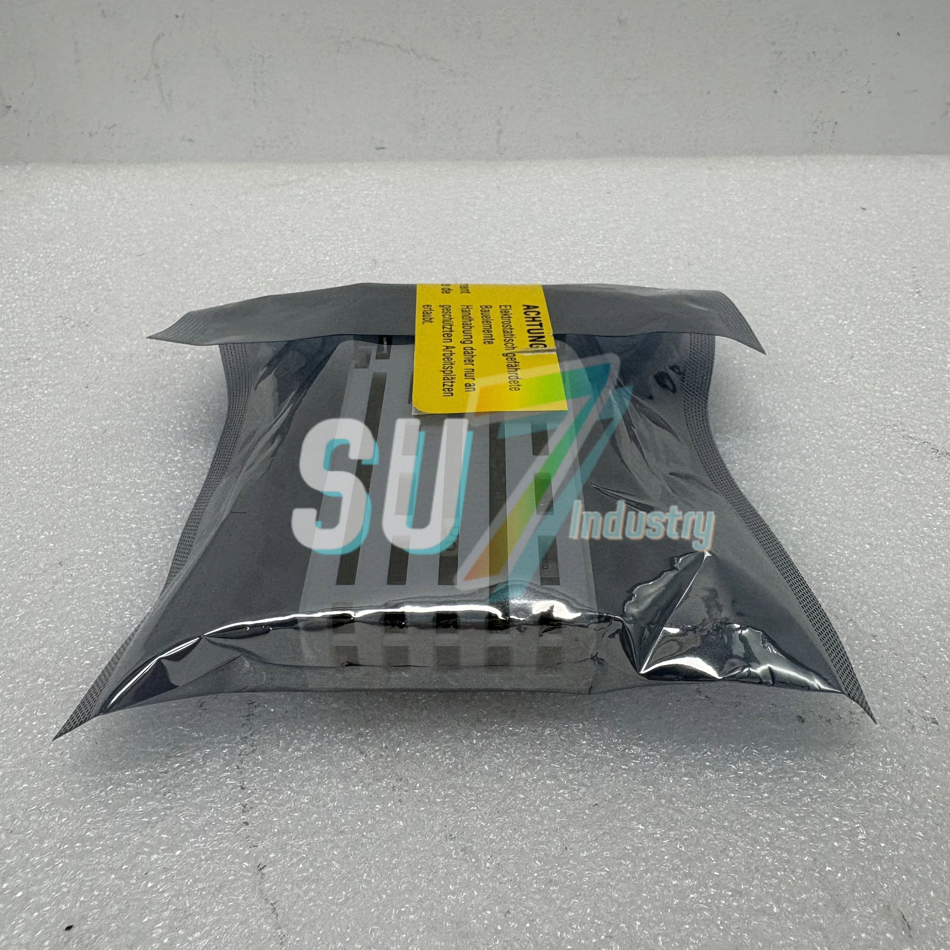 VW3A3420   New In box    Encoder Card