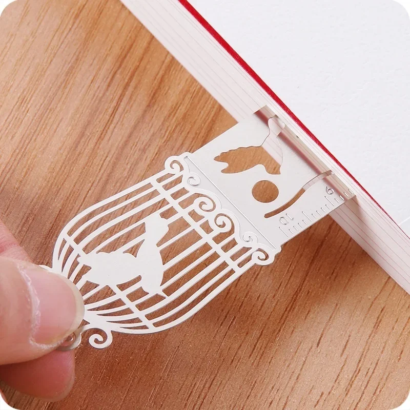 1/4Pcs Multifunctional Creative Retro Hollow Metal Ruler Drawing Bookmarks School Line Template Patchwork Spirograph