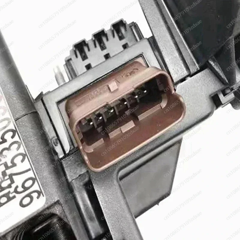 Car Battery Protection Fuse Management Unit 9675350380 For Peugeot 308 408 Citroen C4 Picasso