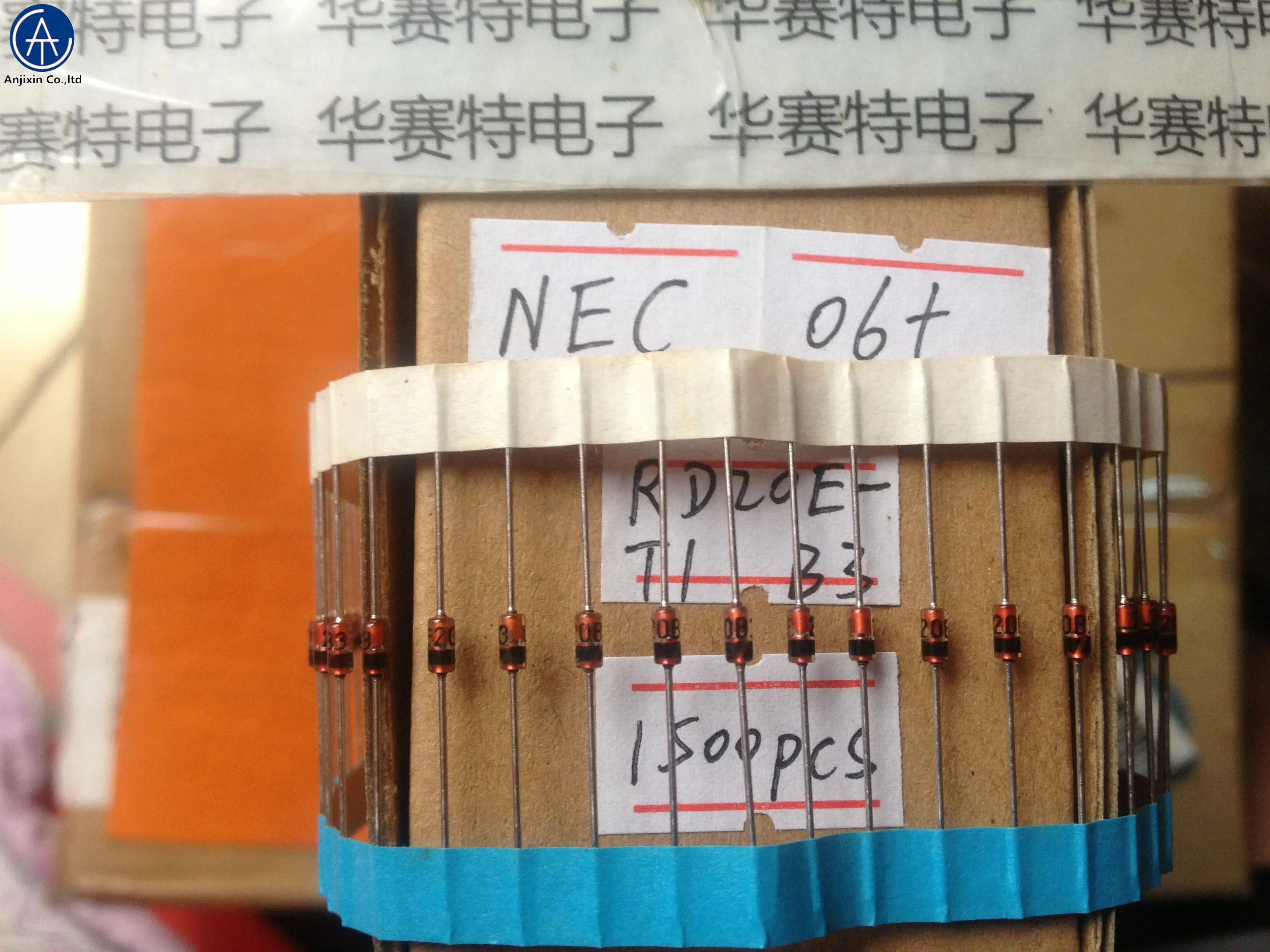 30pcs 100% orginal new RD20E-T1 RD20E B3 DO-35 0.5W 20V