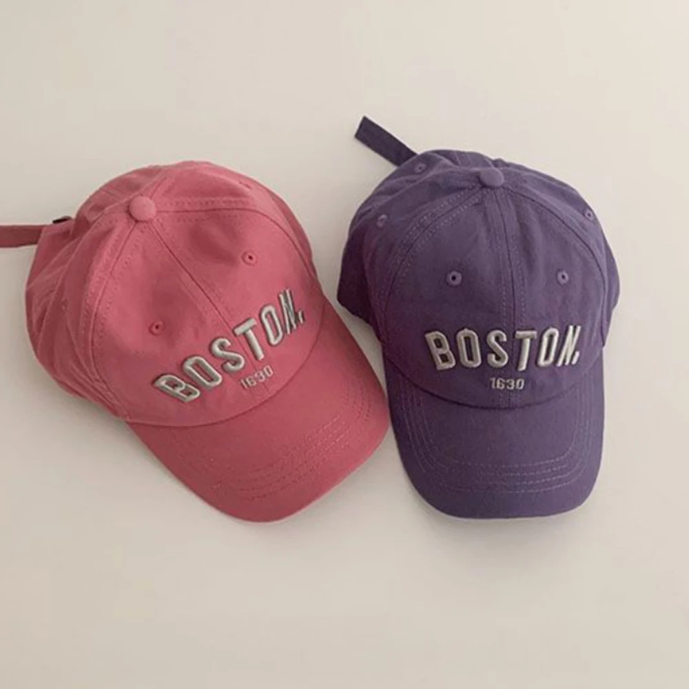 Kinderhoeden Jongens en meisjes Vier seizoenen Koreaanse versie van de geborduurde letters Eend Tong Cap Mode Baby Baseball Cap