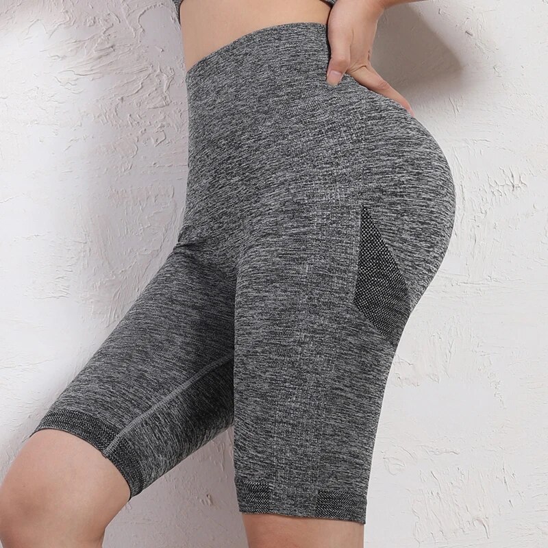 Pantalones cortos de Yoga elásticos para mujer, mallas de compresión de cintura alta con Control de barriga, fruncidos, sin costuras, levantamiento de glúteos, entrenamiento en el gimnasio
