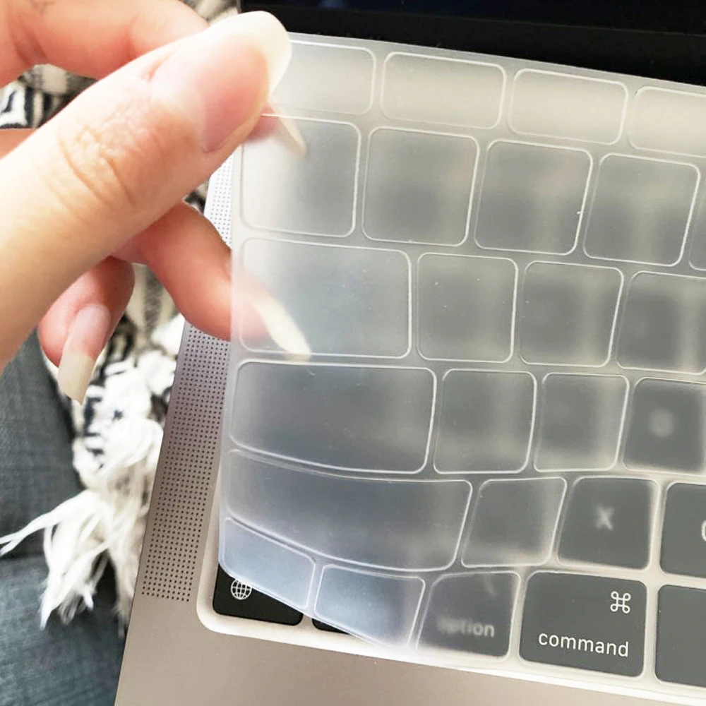 CaseBuy Premium-Silikon-Tastaturabdeckung, ultradünn, für MacBook Pro 14 16 Zoll M4 M3 M2 M1 Pro/Max, Air 15 Zoll 13,6 Zoll M3 M2, Cl
